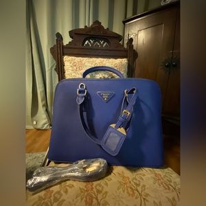 Prada knockoff Purse In a Beautiful Blue